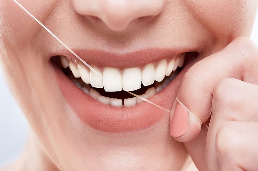 Dr. Kami Hoss Highlights the Importance of Deep Cleaning in Maintaining Strong Gums and Teeth